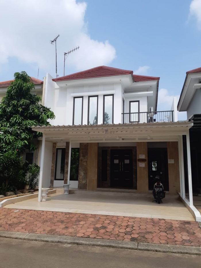 Rumah dijual di Zona  Vivaldi Legenda Wisata 